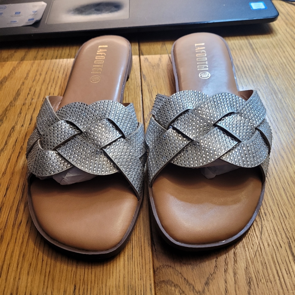 Ladies Flat Sandals